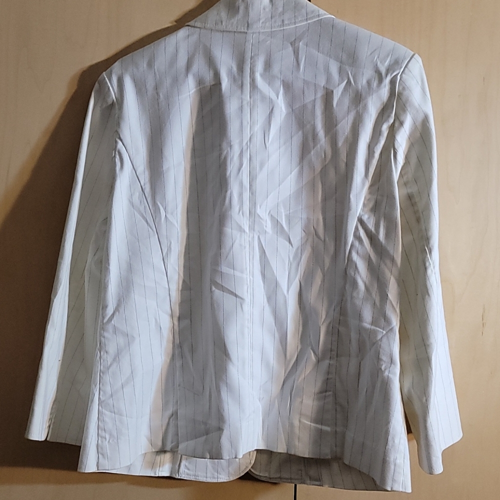 Mossimo Stretch Pinstriped Suit - image 7